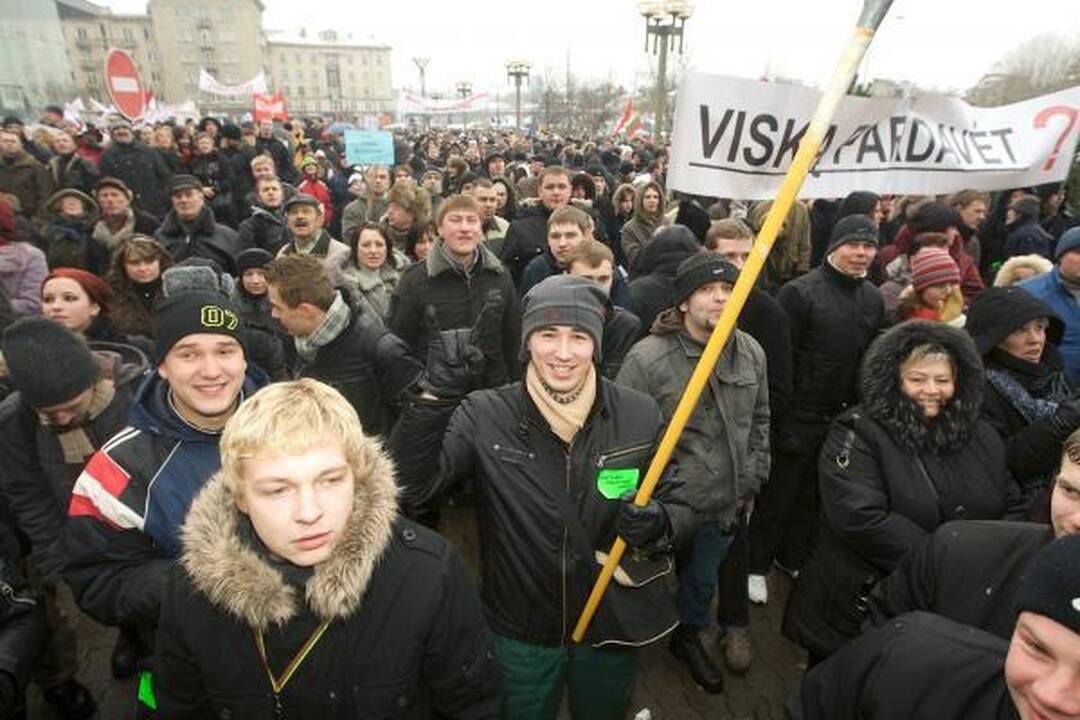 Kultūros sostinę nusiaubė riaušės (video)