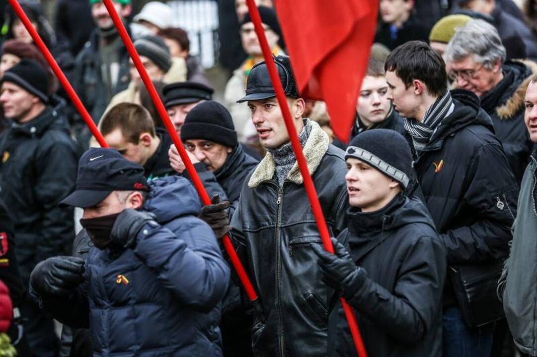 Provokacija nepavyko: tautininkų eitynės baigėsi sugiedojus himną