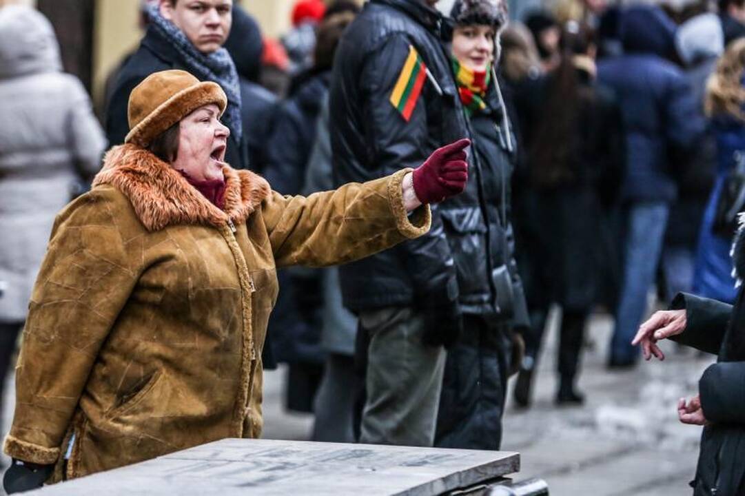Provokacija nepavyko: tautininkų eitynės baigėsi sugiedojus himną