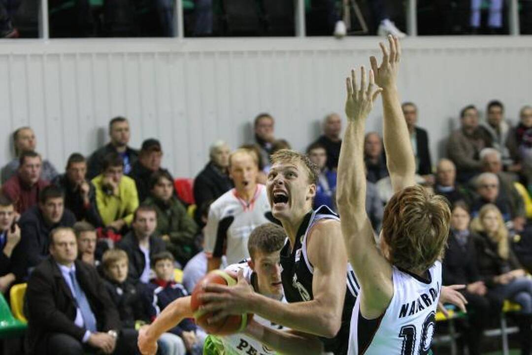 LKL čempionate – trys įtemptos dvikovos ir vienas sutriuškinimas