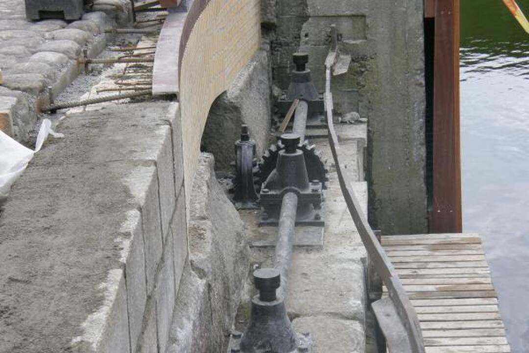 Išbandytas pasukamasis tiltelis