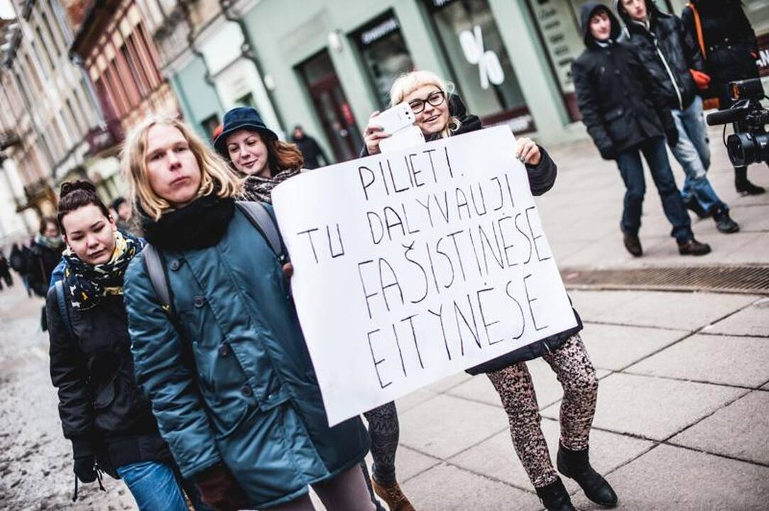 Provokacija nepavyko: tautininkų eitynės baigėsi sugiedojus himną