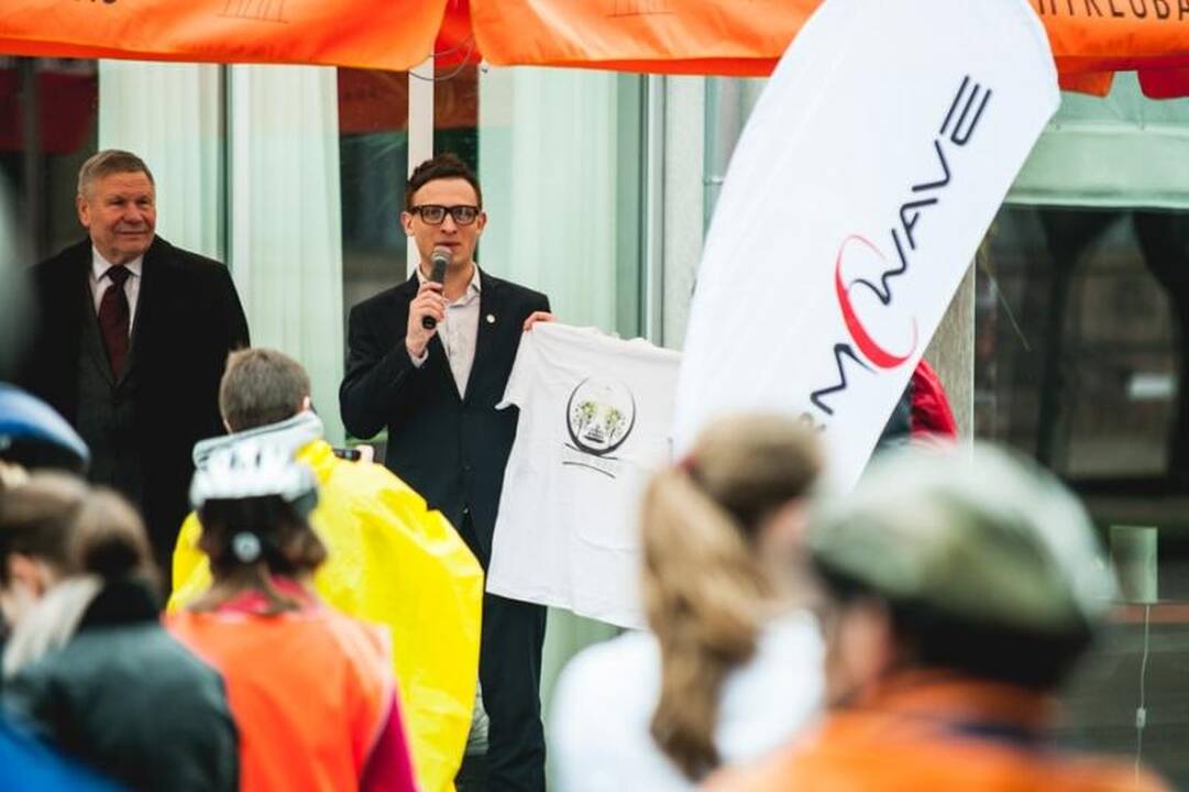 Kauno dviratininkų parade – daugiau nei šimtas dalyvių