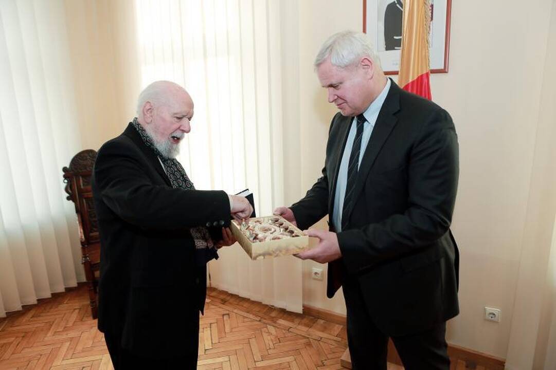 Meras pagerbė miestui nusipelniusius piliečius