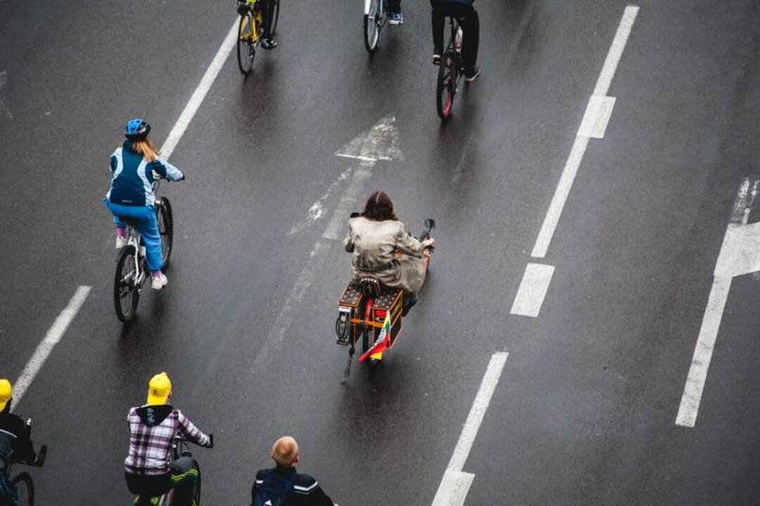 Kauno dviratininkų parade – daugiau nei šimtas dalyvių