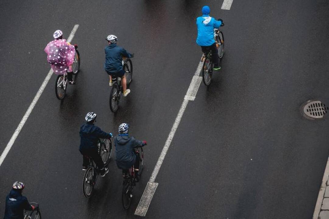 Kauno dviratininkų parade – daugiau nei šimtas dalyvių