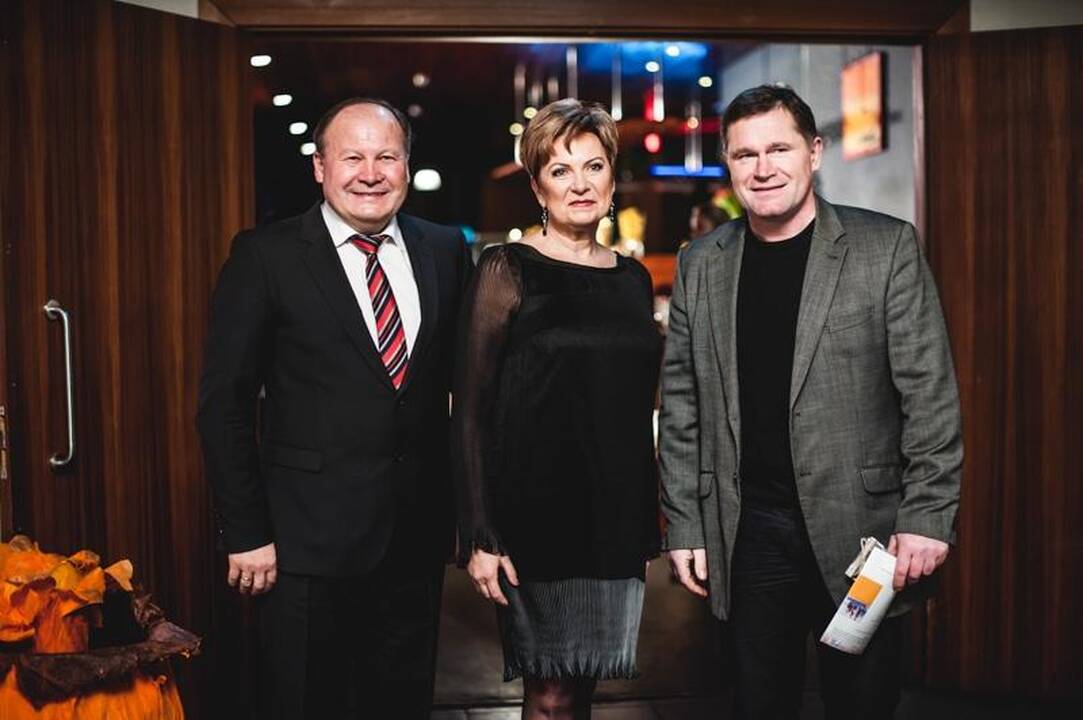 Meno kūrinių aukcionas labdarai uždirbo per 60 tūkst. litų