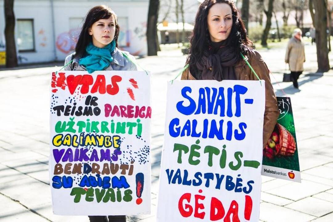 Valstybės politika nusivylę piketuotojai: ar vaikas – trofėjus?