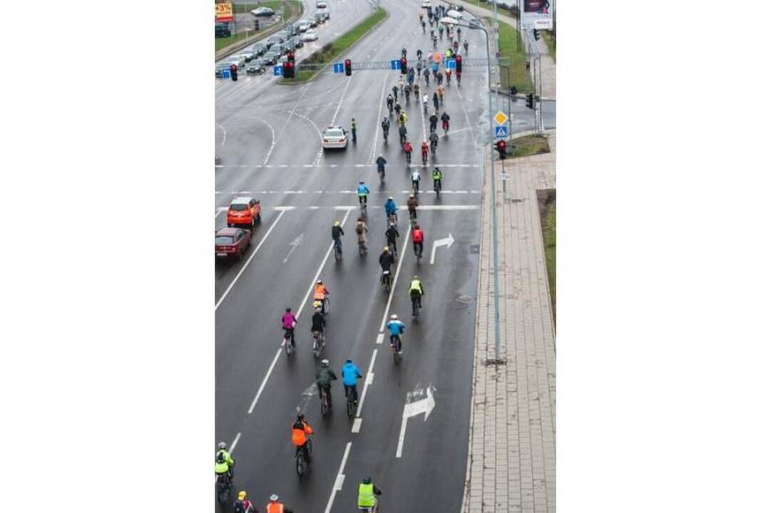 Kauno dviratininkų parade – daugiau nei šimtas dalyvių