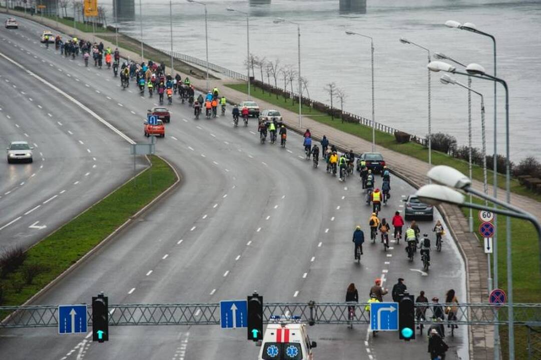 Kauno dviratininkų parade – daugiau nei šimtas dalyvių