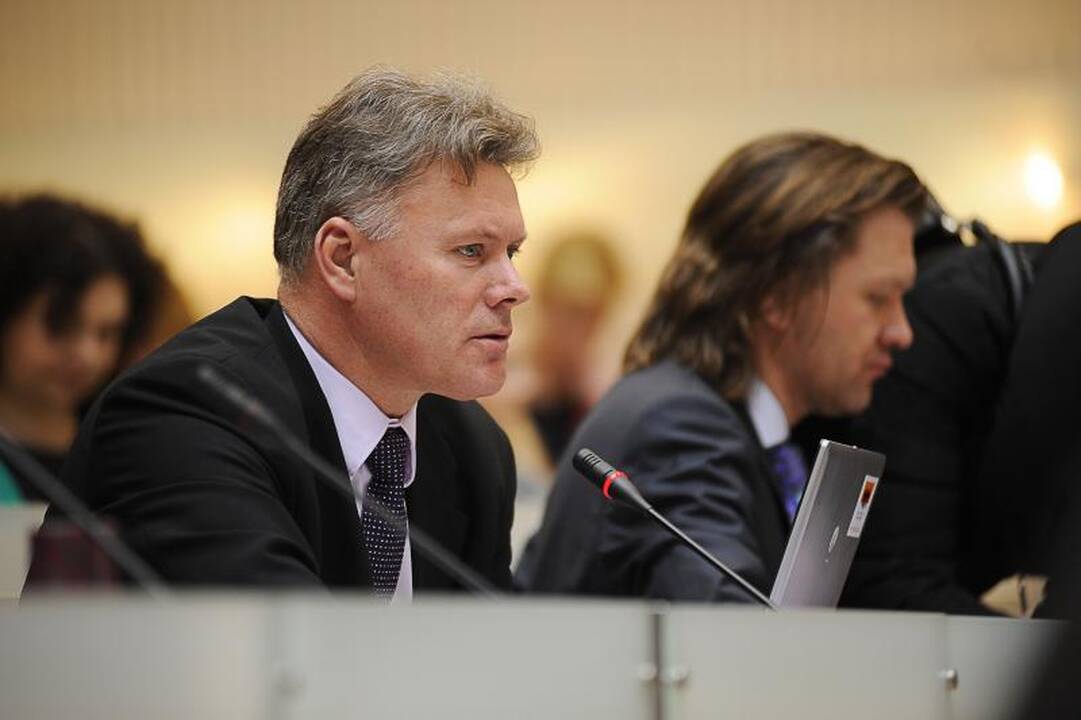 Valdžia nusprendė „Auros“ teatrą kol kas palikti ramybėje