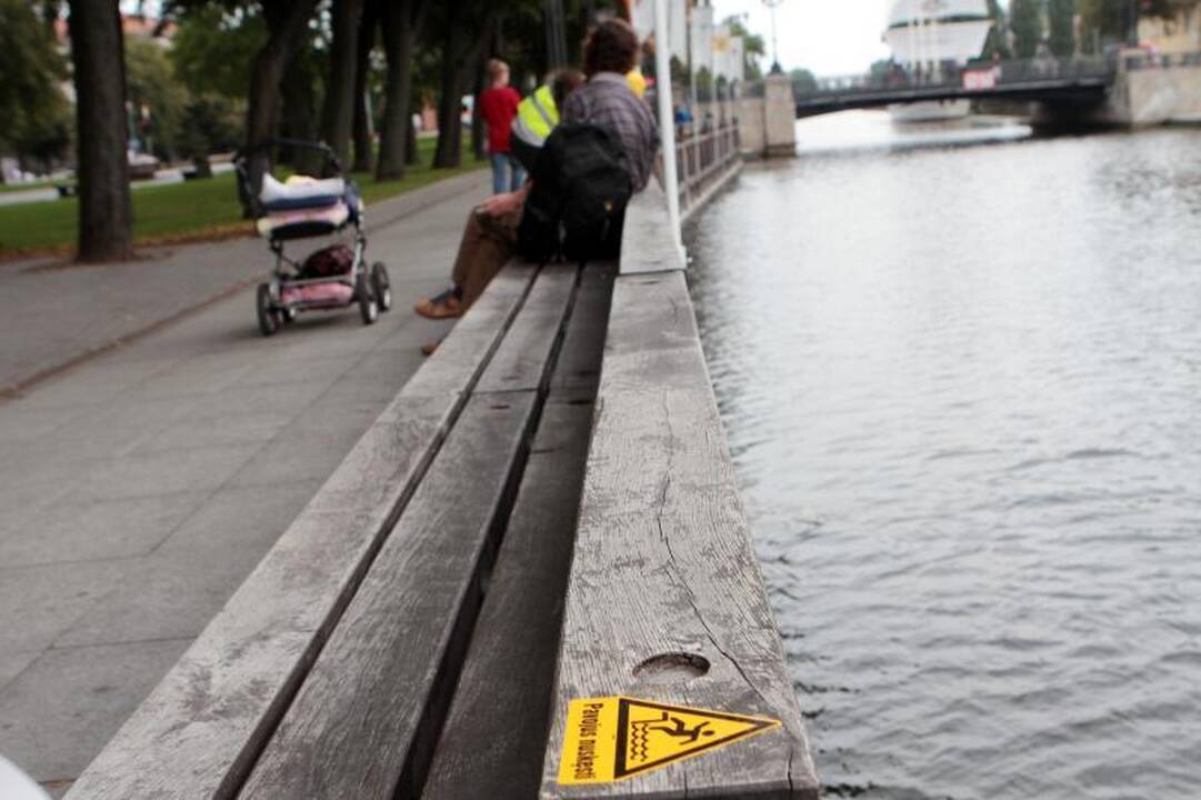 Saugumą Danės krantinėse bando užtikrinti lipdukais