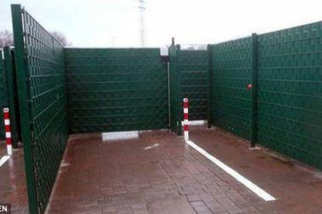 Ciuriche – sekso automobiliuose „oazės“ 