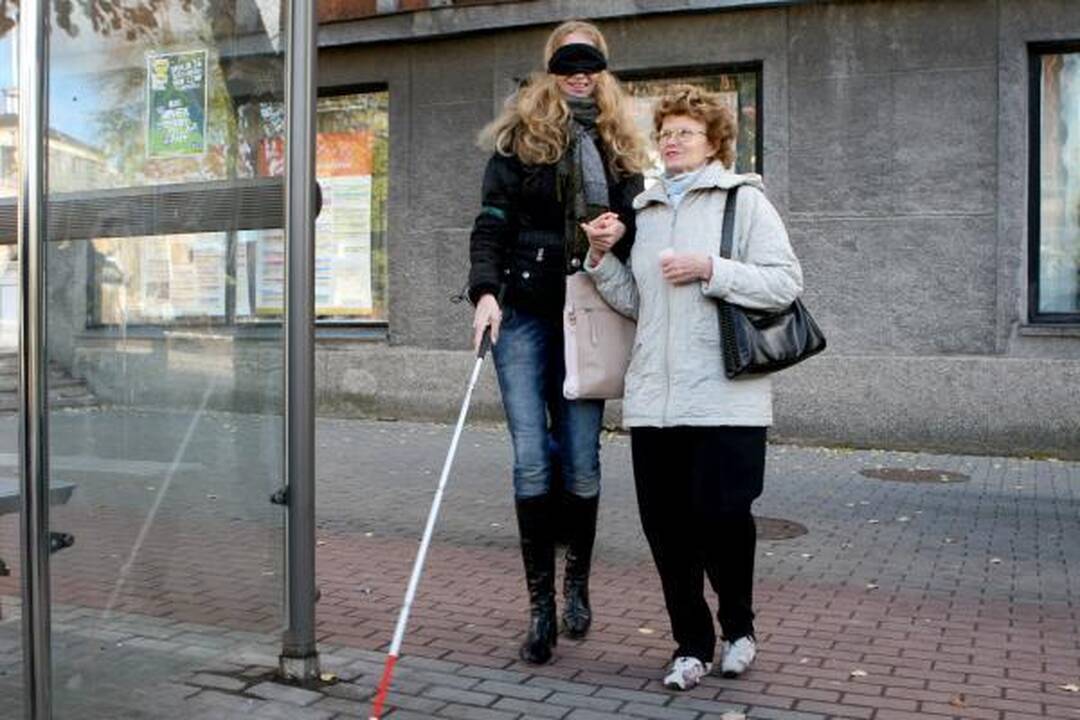 Akliesiems sunku keliauti po Klaipėdą autobusais