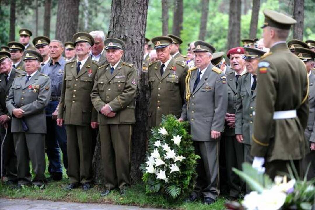 Panerių memoriale - Lietuvos vietinės rinktinės karių pagerbimo ceremonija