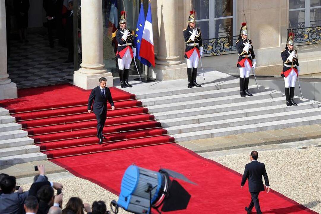 Francois Hollande'as prisaikdintas Prancūzijos prezidentu
