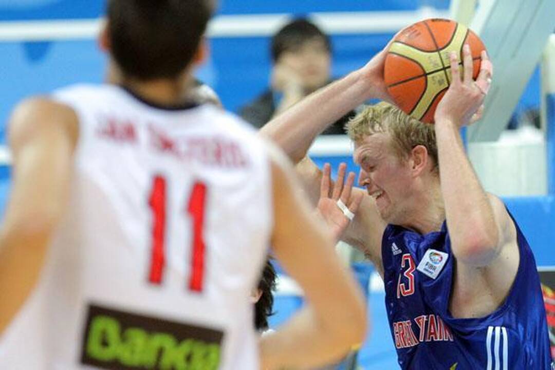 Panevėžys: ispanai tęsia treniruočių ciklą. Šįkart su britais - 86:69