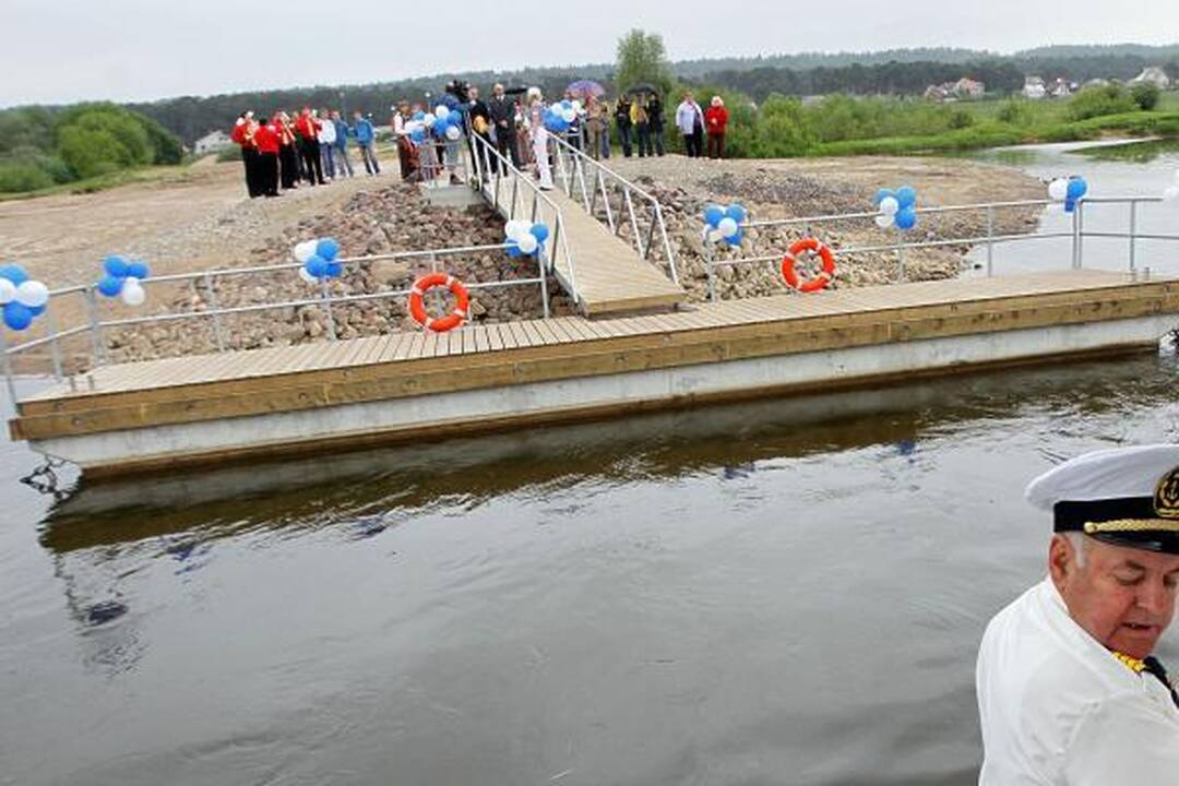 Kulautuvoje atidaryta kilnojama prieplauka
