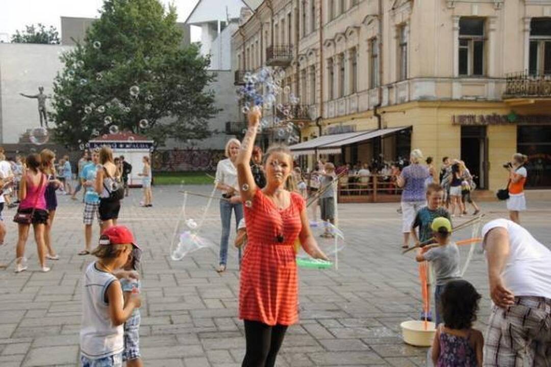 Pirmadienį Soboras skendo muilo burbuluose