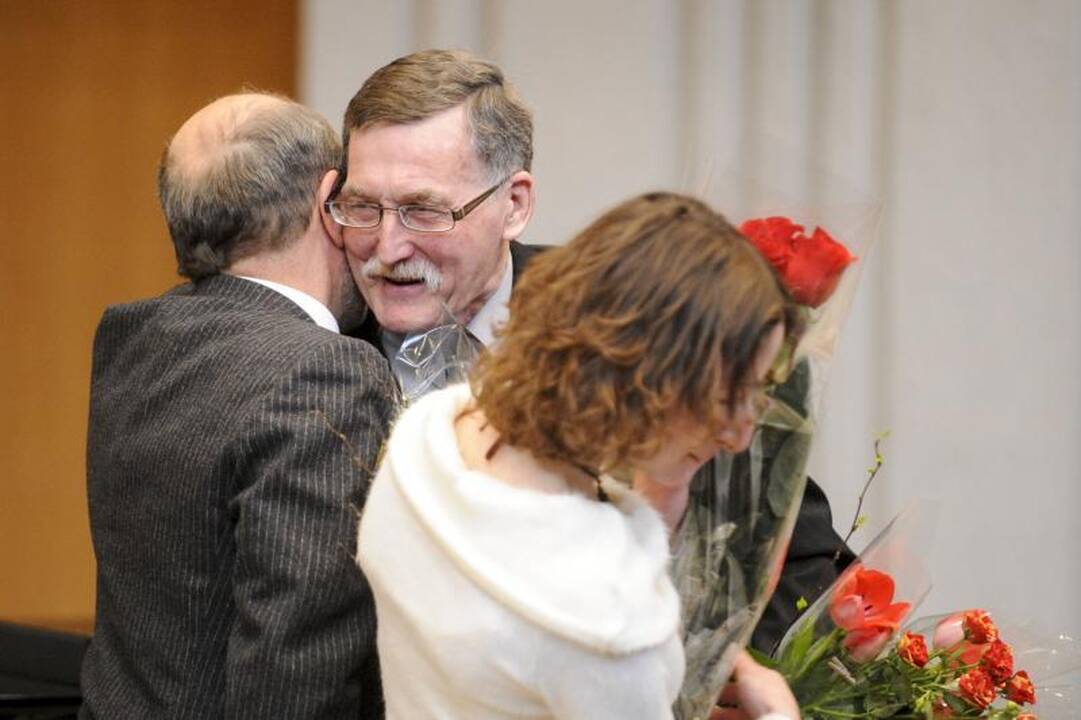 Trylikai menininkų įteiktos Vyriausybės kultūros ir meno premijos