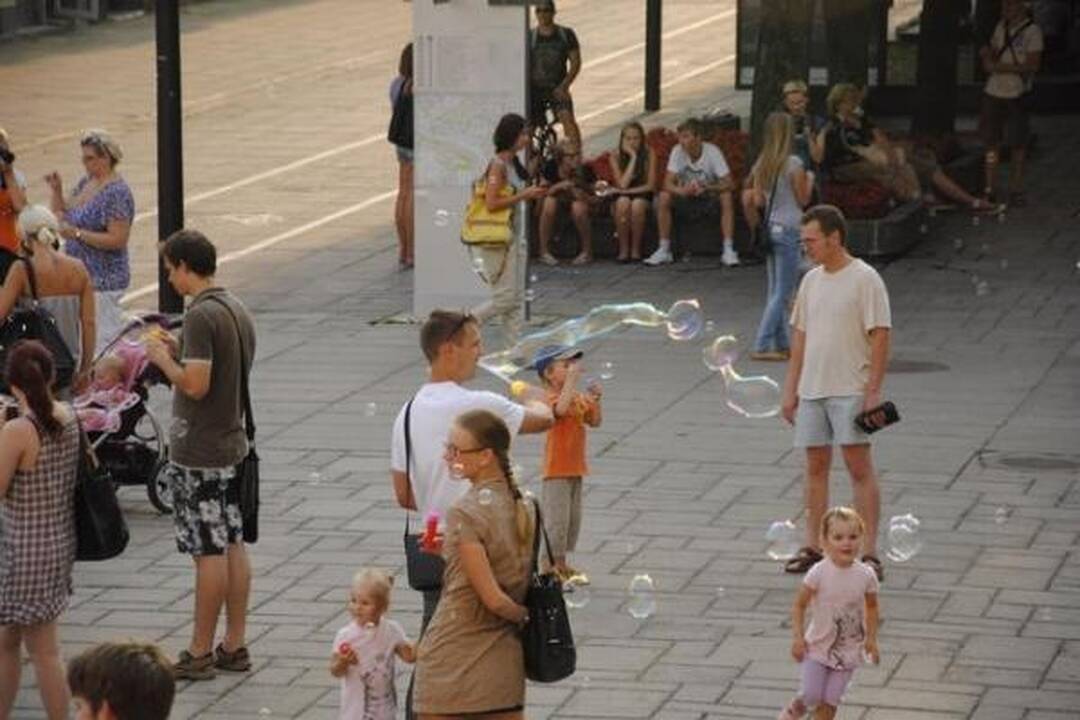 Pirmadienį Soboras skendo muilo burbuluose