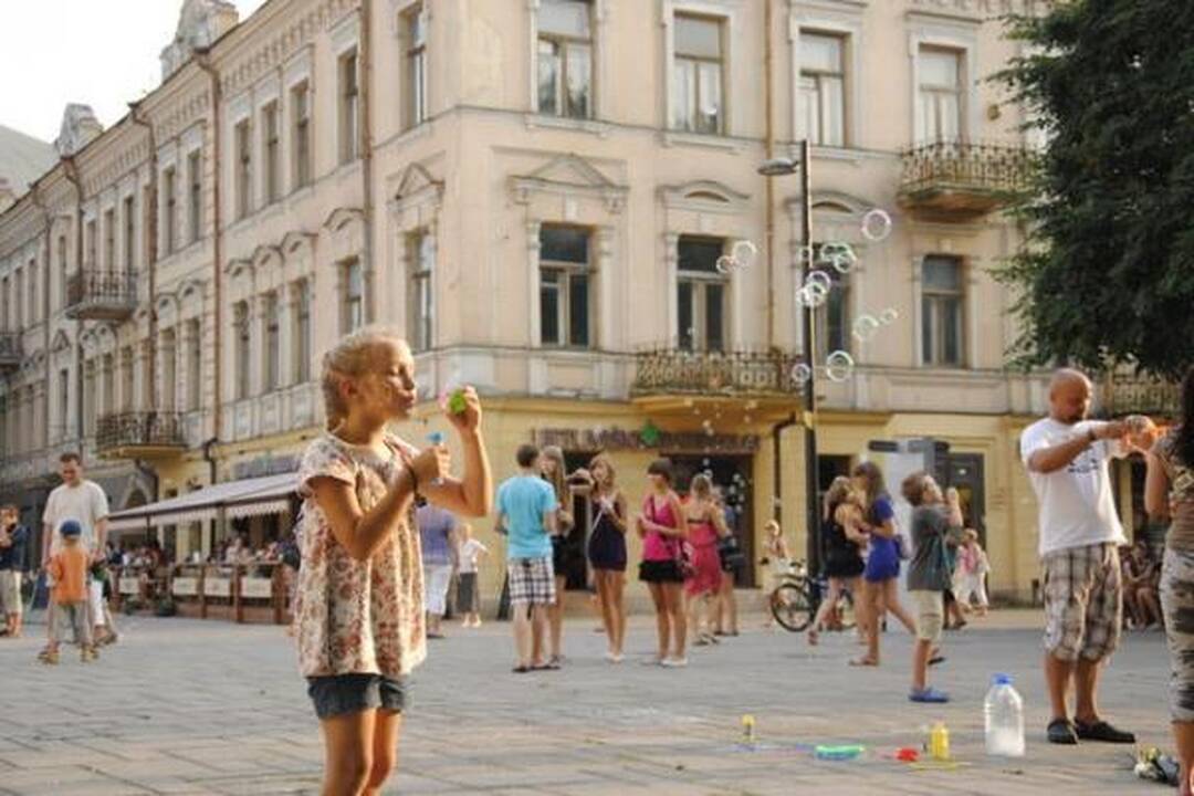 Pirmadienį Soboras skendo muilo burbuluose