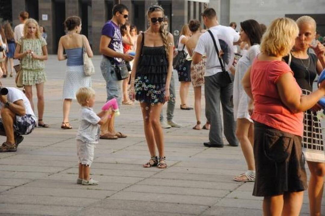 Pirmadienį Soboras skendo muilo burbuluose