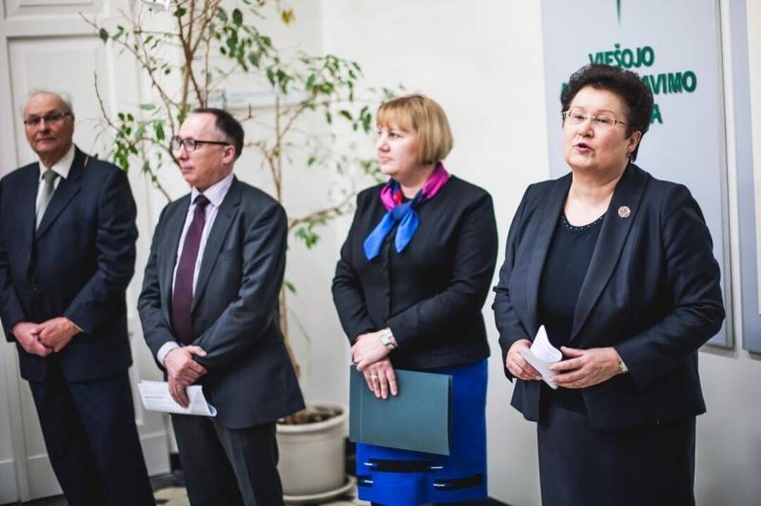 KTU įamžino dviejų Vasario 16-osios akto signatarų atminimą