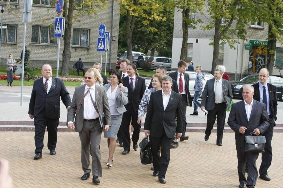 Prieš lemiamą posėdį – Klaipėdos rajono mero palaikymo piketas