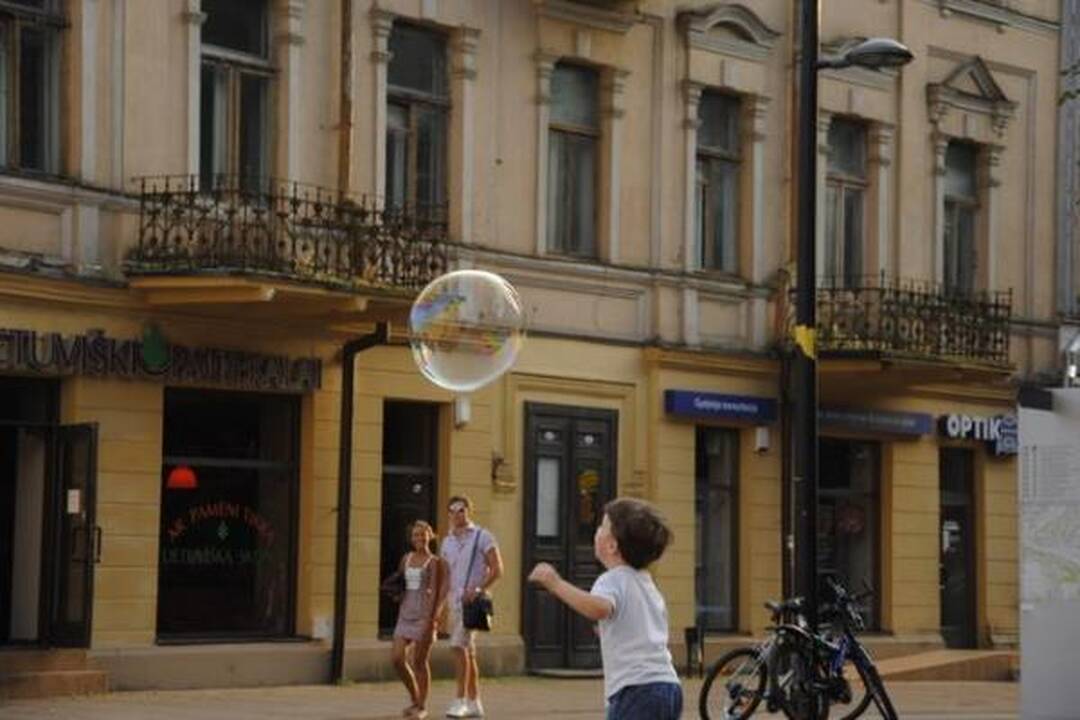 Pirmadienį Soboras skendo muilo burbuluose