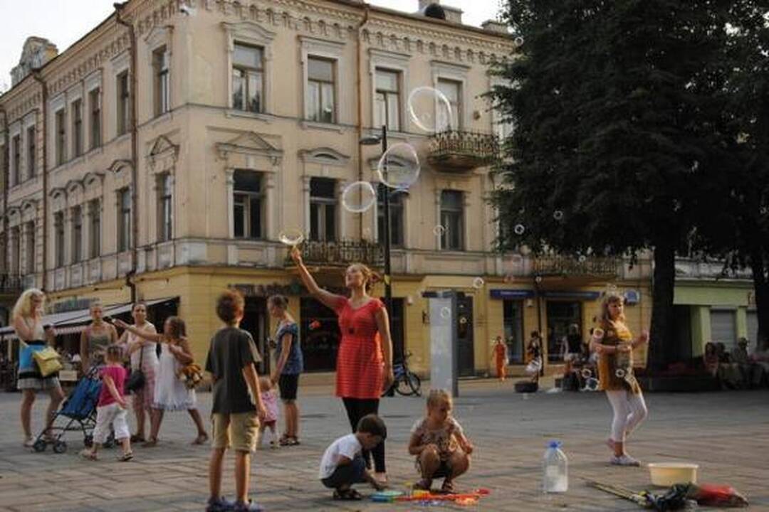 Pirmadienį Soboras skendo muilo burbuluose