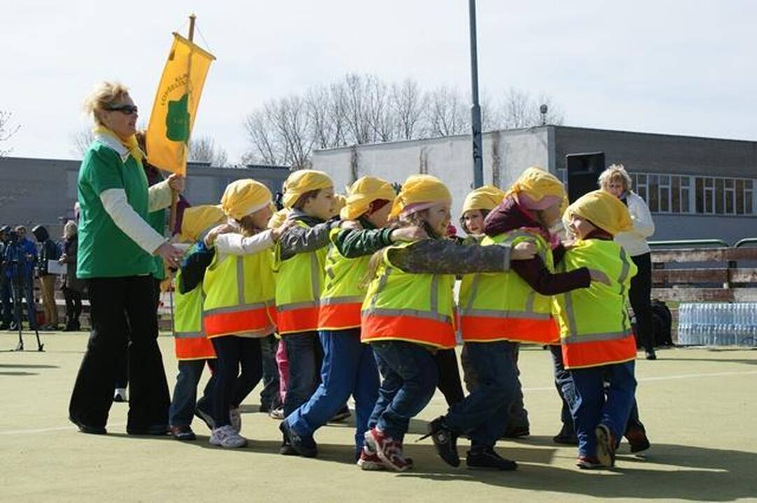 Mažieji klaipėdiečiai rinkosi į masinę mankštą