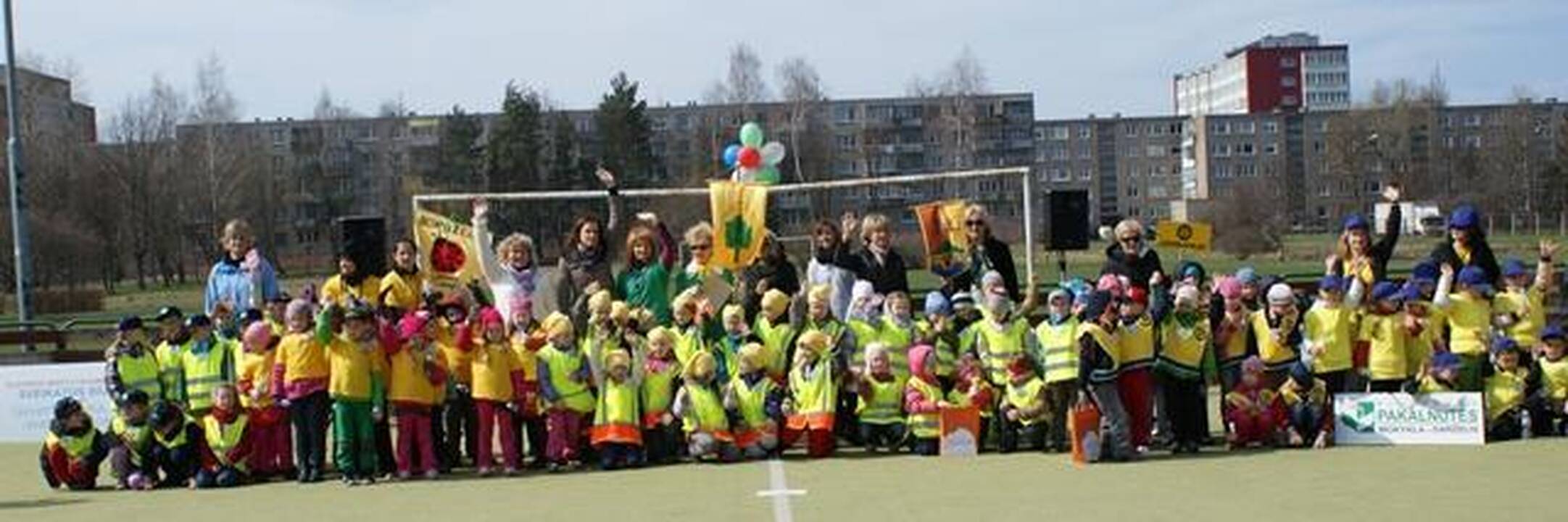Mažieji klaipėdiečiai rinkosi į masinę mankštą