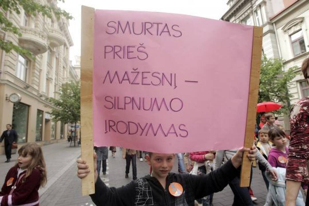Vaikų gynimo diena: nuo Seimo iki prezidentūros