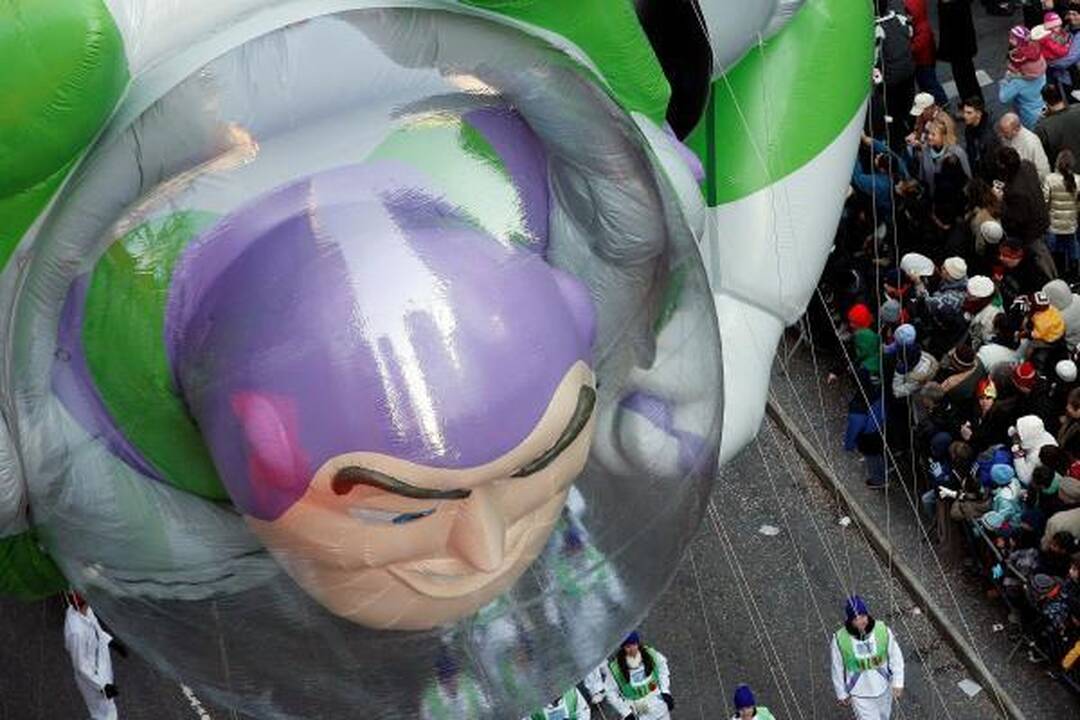 Padėkos dieną Niujorką papuošė įspūdingas paradas