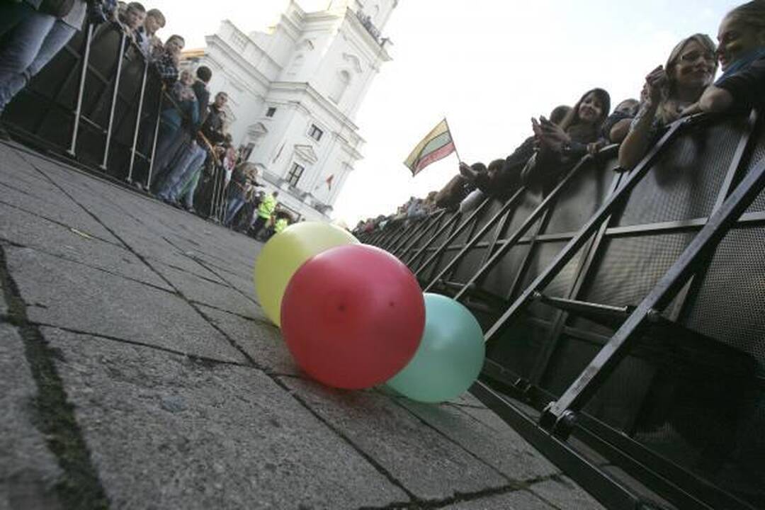 Lietuvos rinktinės krepšininkus Kaune sutiko tūkstantinė minia (papildyta)