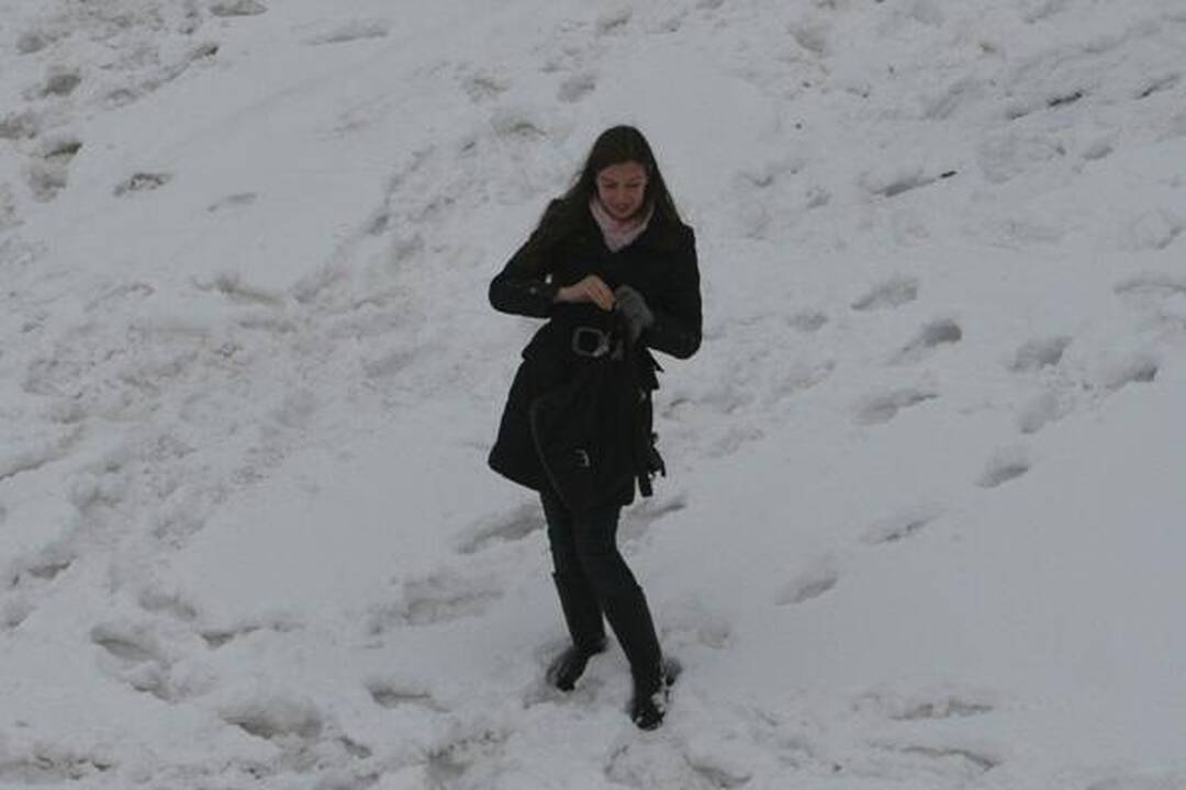 Už pasimėtymą sniegu - bauda ir savivaldybės įspėjimas