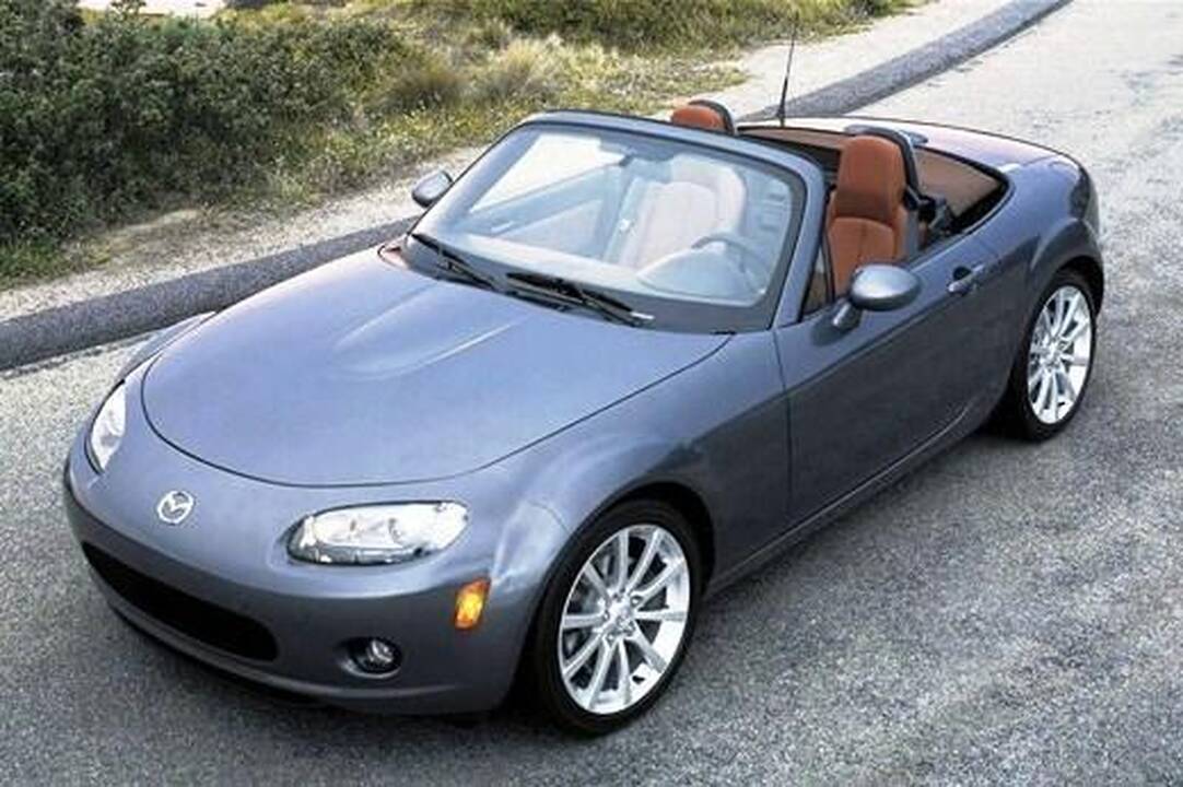 Sportiniai automobiliai už „įkandamą“ kainą