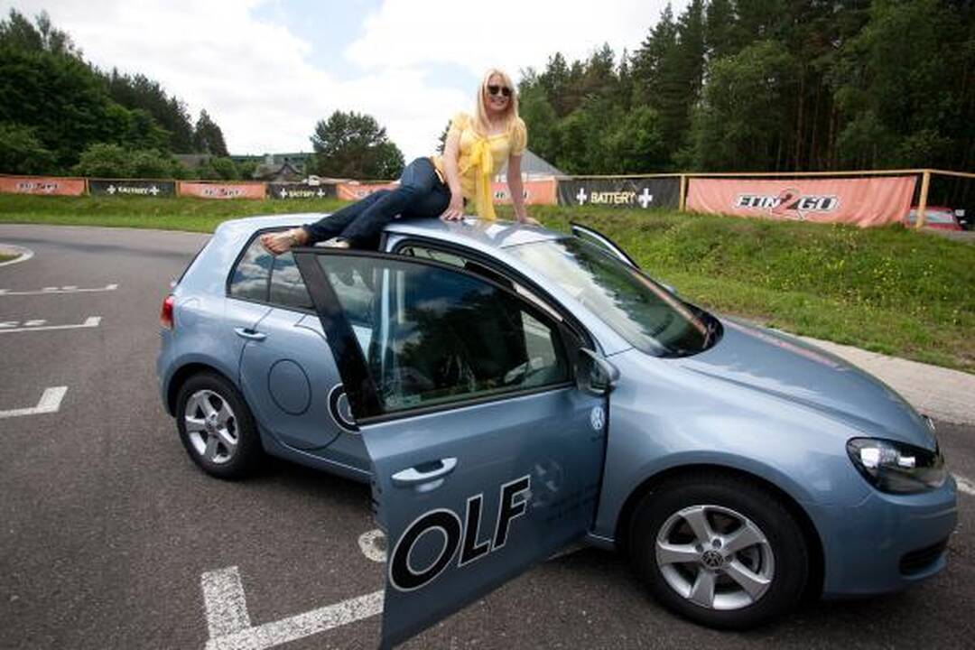 Zvonkai skiriasi, tačiau pramogauja kartu (papildyta)