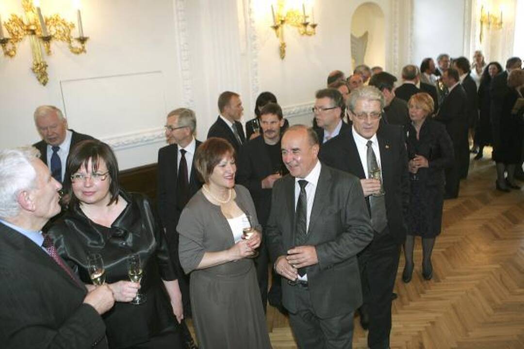 Kauno rotušėje inauguruotas naujasis Kauno meras R.Mikaitis (papildyta)
