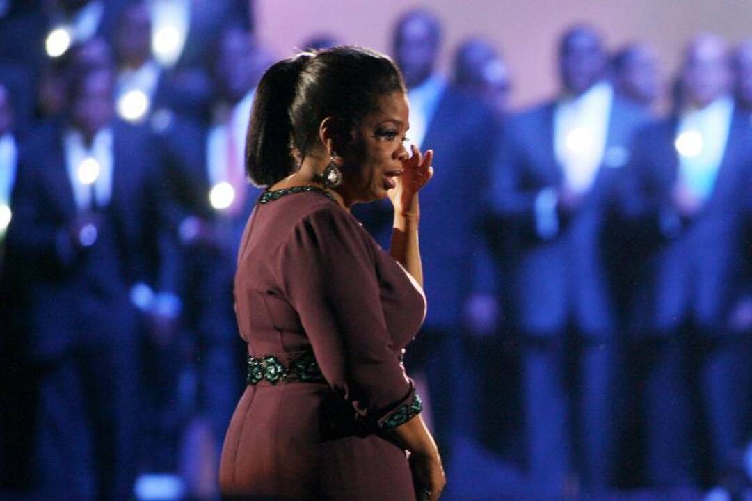 O.Winfrey paskutines laidas pagerbė popmuzikos garsenybės Beyonce ir Madonna