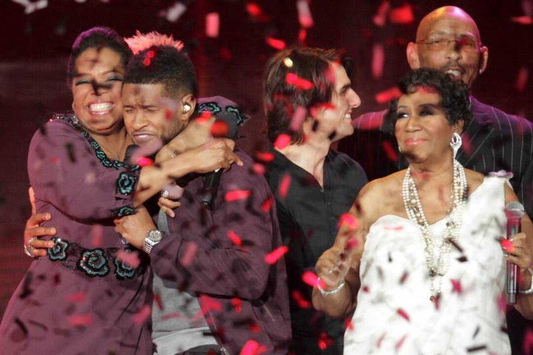 O.Winfrey paskutines laidas pagerbė popmuzikos garsenybės Beyonce ir Madonna