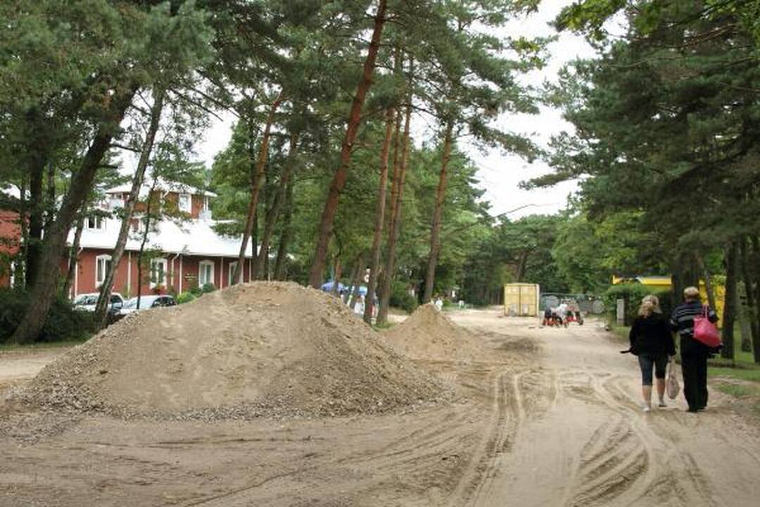 Palangos Meilės alėjos rekonstrukcija įstrigo
