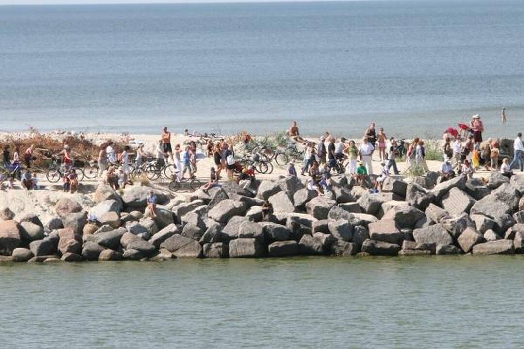 Klaipėda išlydėjo burlaivius (papildyta)