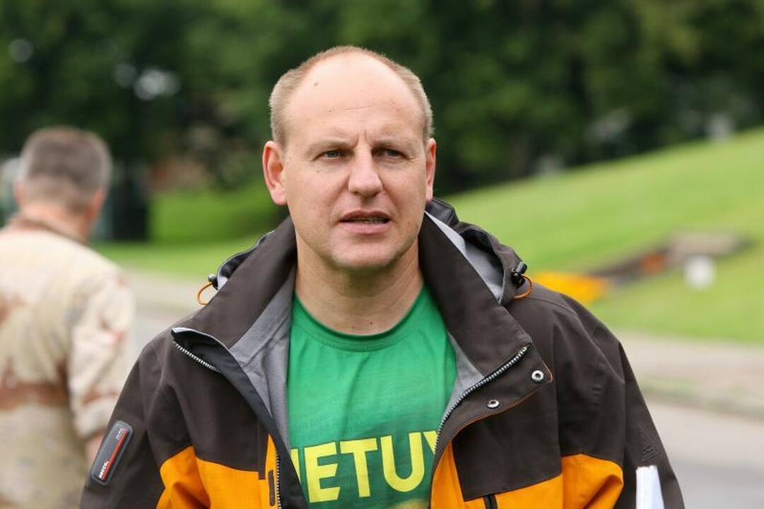 Prancūzų ir rusų armijos jau kursto karo ugnį