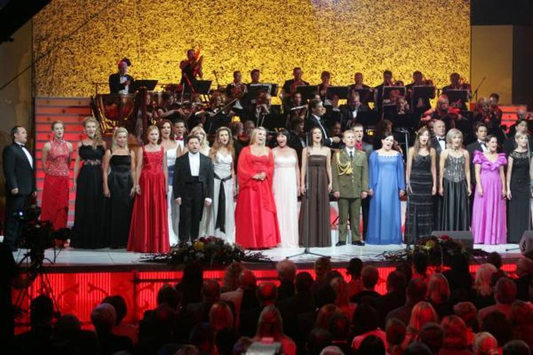 LRT sezoną skelbia "Triumfo arka 2009"