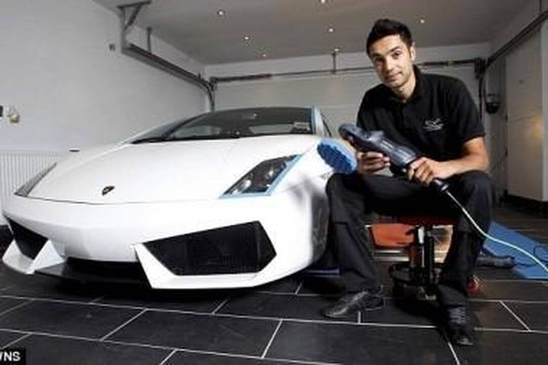Didžiojoje Britanijoje - brangiausia pasaulyje automobilių plovykla