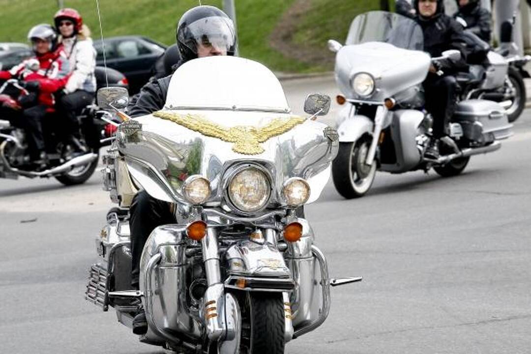 Vilniuje riaumojo tūkstančių motociklų motorai