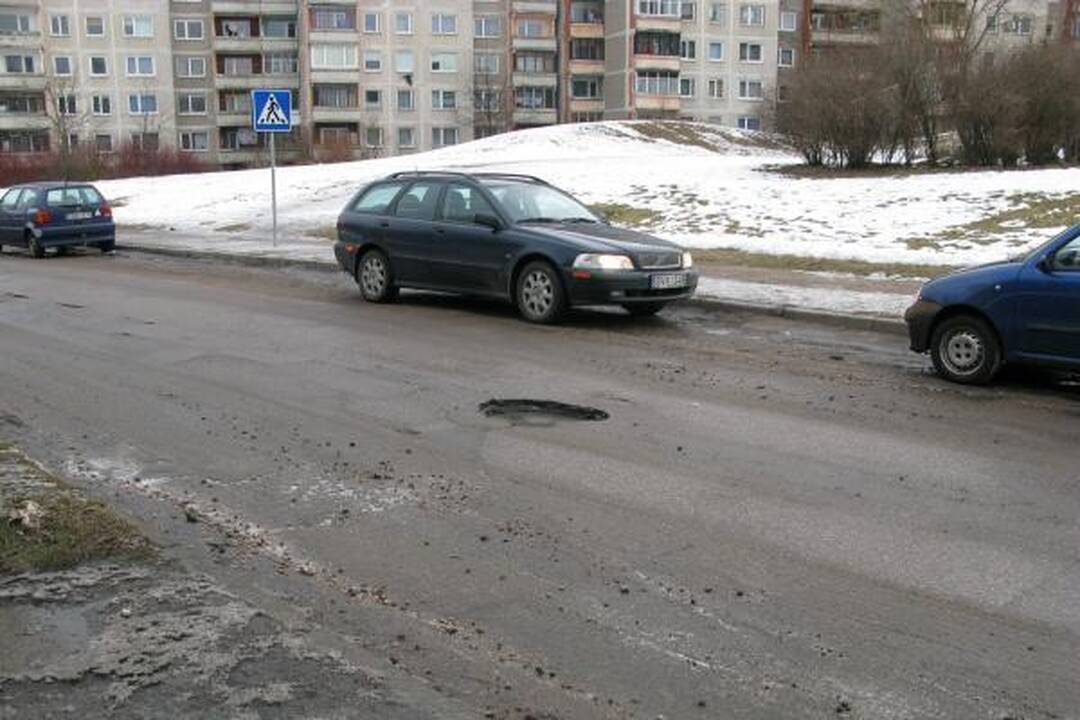 Ukmergės gatvė - lyg arimas