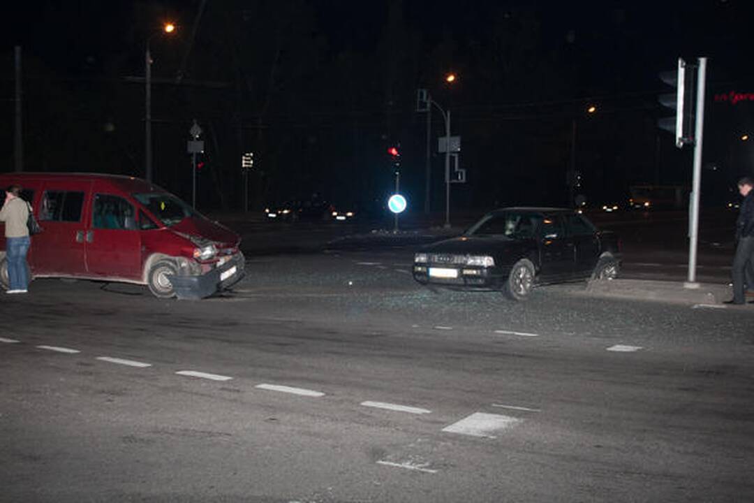 Per avariją Vilniuje nukentėjo mergina
